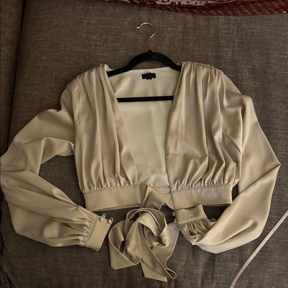 NBD Cream Long Sleeve Blouse